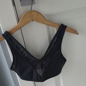 Weworewhat Black Wireless Mesh Bralette/Sports Bra
